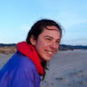 Meet your Posher, Lora